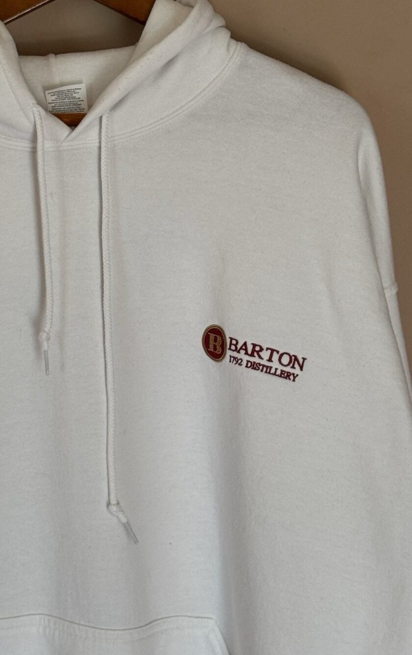 Barton 1792 Distillery White Sweatshirt Hoodie Bourbon Bardstown KY